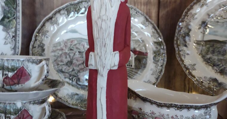 🎄 The Santa He Carved (and the Story Behind It)